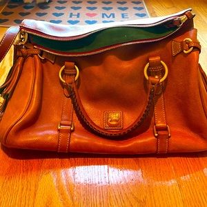 Dooney & Bourke camel medium tote